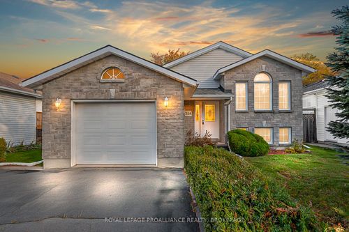 214 Ellesmeer Ave, Kingston, ON, K7P3E4 | Card Image