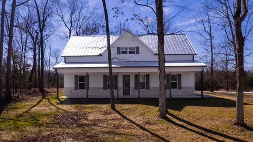 579 Lower Halls Mill Rd, Shelbyville, TN, 37160-6979 | Card Image
