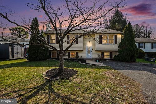 2702 Wildberger Ave, BALTIMORE, MD, 21234-5806 | Card Image