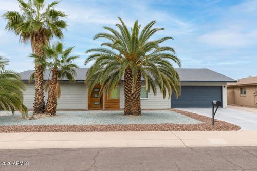 2413 W Anderson Ave, Phoenix, AZ, 85023-2211 | Card Image