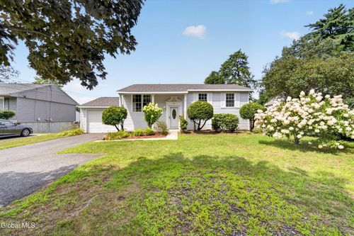 23 Spa Dr, Saratoga Springs, NY, 12866-4709 | Card Image