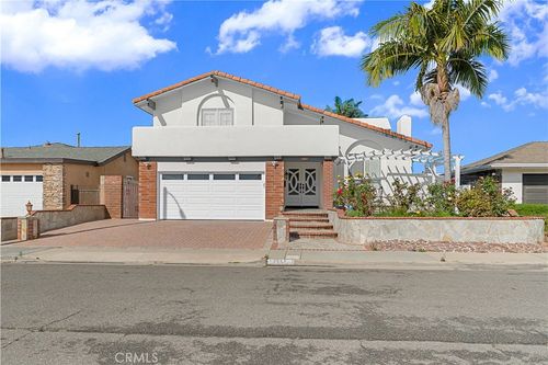 19251 Worchester Ln, Huntington Beach, CA, 92646 | Card Image