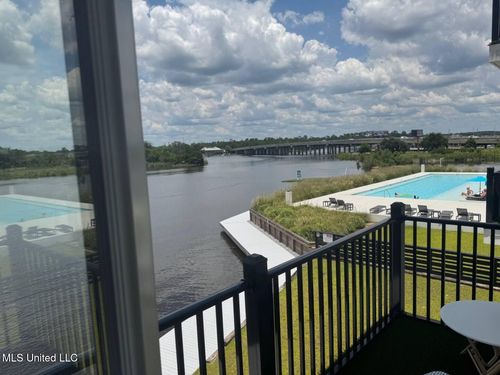 a108-1302 Magnolia St, Gulfport, MS, 39507-4106 | Card Image