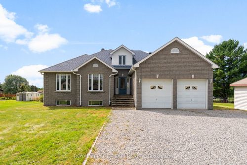 37 Rapid Rd, Westmeath, ON, K0J2L0 | Card Image