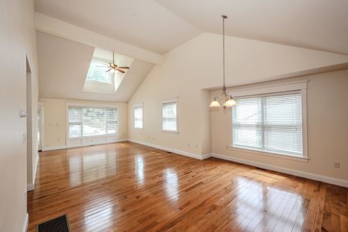 6L Indian Hill Rd, Derry, NH, 03038 | Card Image