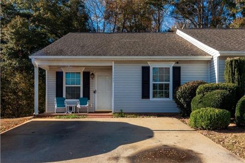 1743 Summerwoods Ln, Griffin, GA, 30224-2401 | Card Image