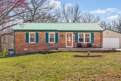 1115 S Tanyard Rd, Cadiz, KY, 42211 | Card Image