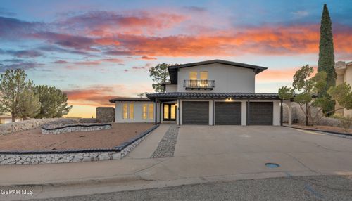 6637 Mariposa Dr, El Paso, TX, 79912-3215 | Card Image