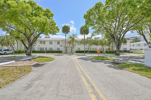 apt-2227-6700 Ne 22nd Way, Fort Lauderdale, FL, 33308-1206 | Card Image