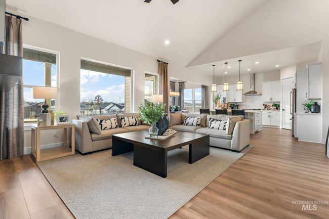 2195 N Kenora Ave, House other with 3 bedrooms, 3 bathrooms and 3 parking in Star ID | Image 20