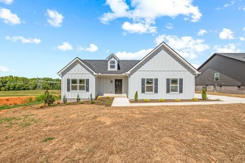 4633 Window Cliff Rd, Baxter, TN, 38544-4902 | Card Image