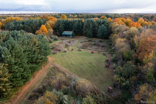 5750 Messenger Hwy, Olivet, MI, 49076-8629 | Card Image