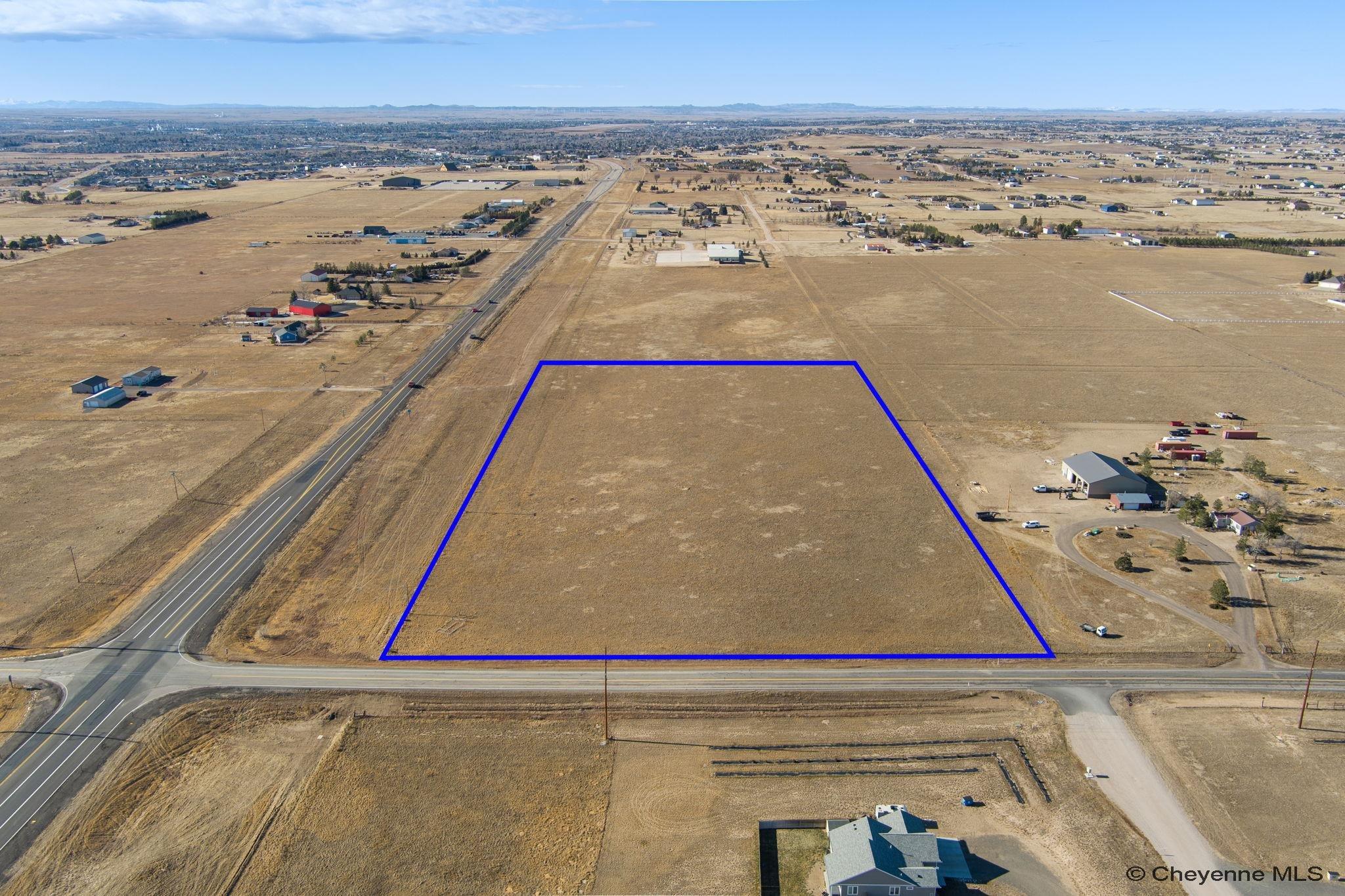 Land in Cheyenne