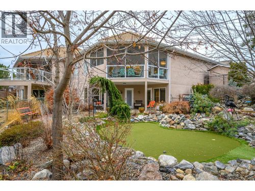 3-6924 Manning Pl, Vernon, BC, V1B2Y5 | Card Image