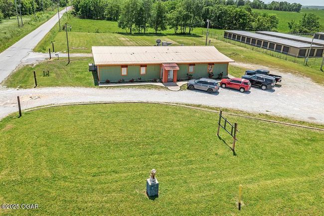 1300 N Main St, Home with 0 bedrooms, 0 bathrooms and null parking in South West City MO | Image 30