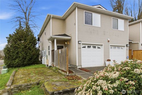 13349 Ambaum Boulevard Sw, Burien, WA, 98146 | Card Image