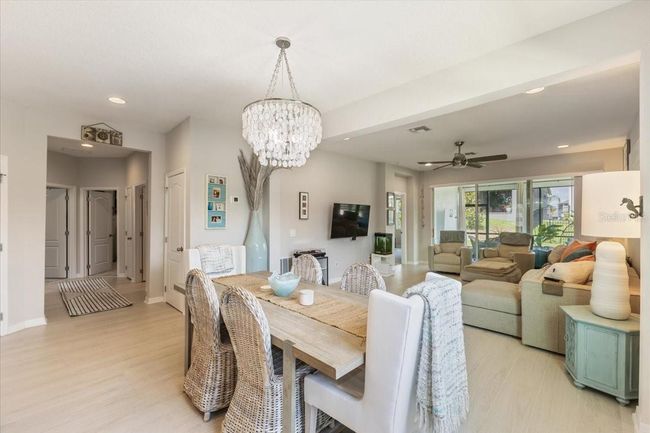 1382 Foltz Loop, House other with 4 bedrooms, 3 bathrooms and null parking in OAKLAND FL | Image 14