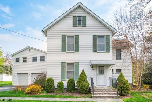 12 Baird Pl, Whippany, NJ, 07981-1303 | Card Image