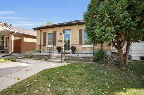 317 Simcoe St, London, ON, N6B1J4 | Card Image