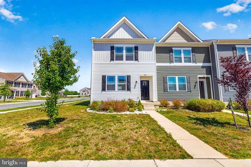 525 Little Eden Way, DOVER, DE, 19904-4015 | Card Image
