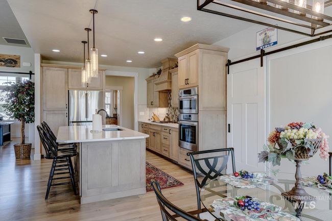 22608 Aura Vista Way, House other with 3 bedrooms, 4 bathrooms and 5 parking in Caldwell ID | Image 14