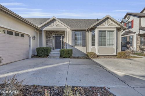 832 E Michie Ln, Midway, UT, 84049-6710 | Card Image