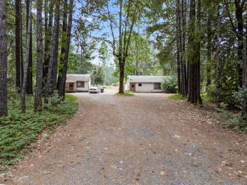 701 Caves Hwy, Cave Junction, OR, 97523-9028 | Card Image