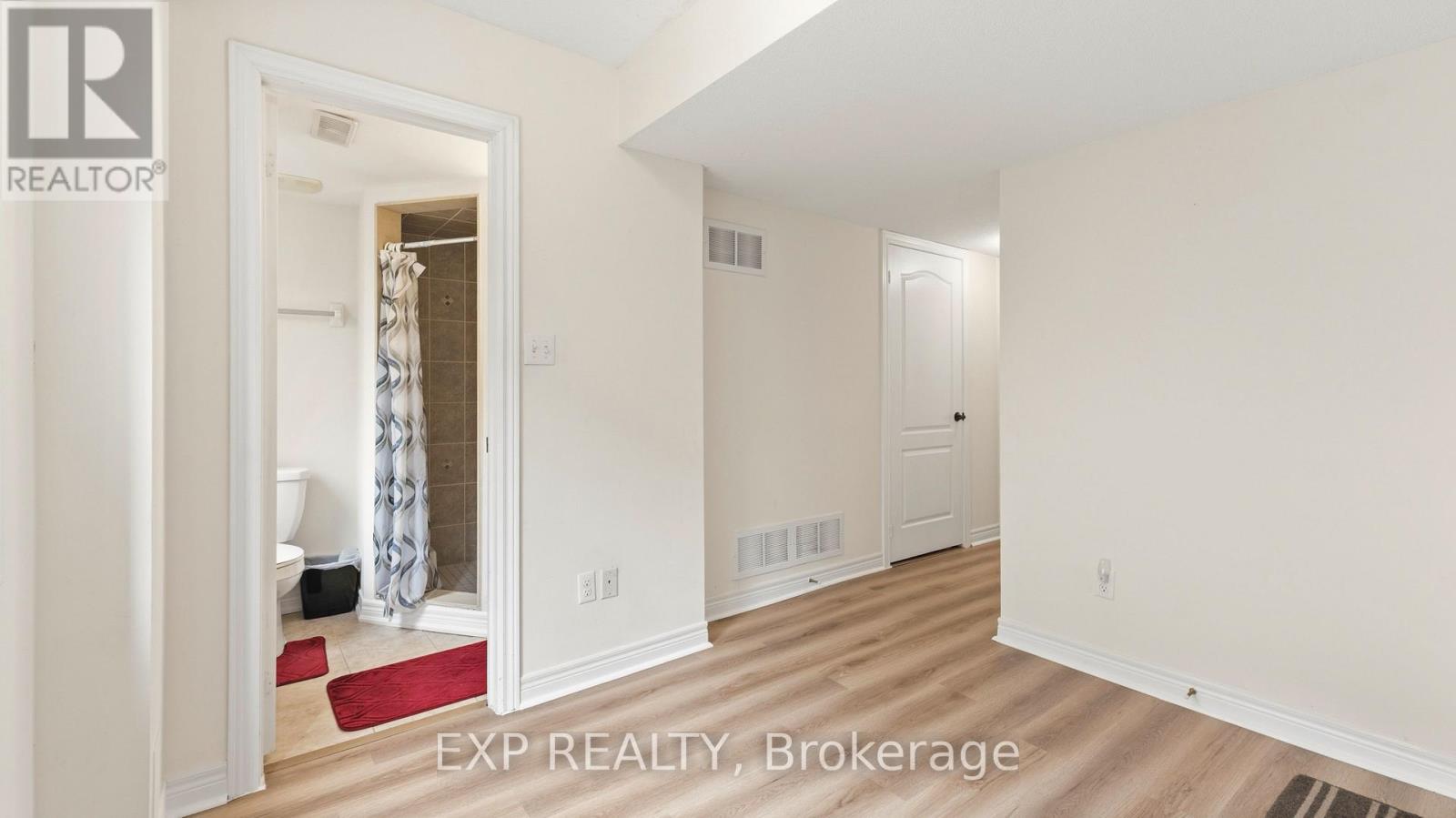 Residential in Brampton (Bram West) 5