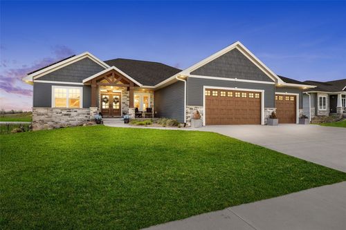 1601 Heartland St, Fairfax, IA, 52888 | Card Image