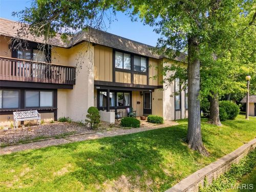 6f-2646 Hampton Road, St Charles, MO, 63303 | Card Image