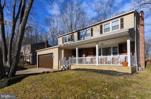 565 Cambridge Rd, Blackwood, NJ, 08012-1427 | Card Image