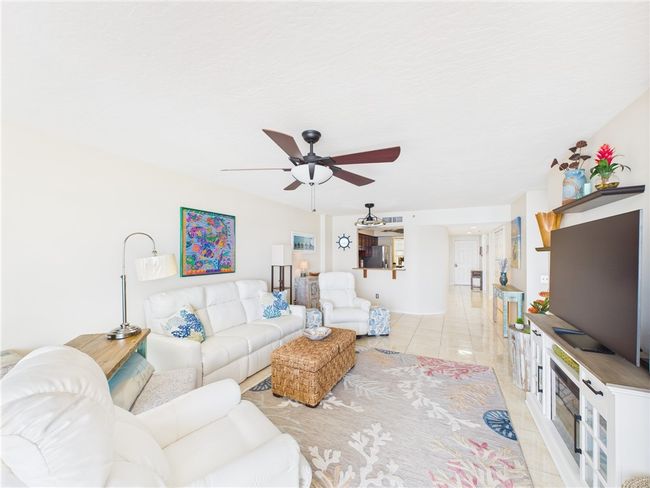 6039 - 6039 River Run Dr, House attached with 2 bedrooms, 2 bathrooms and null parking in Sebastian FL | Image 6