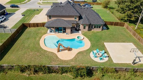 1759 Lake Estates Dr, Springdale, AR, 72762-5330 | Card Image