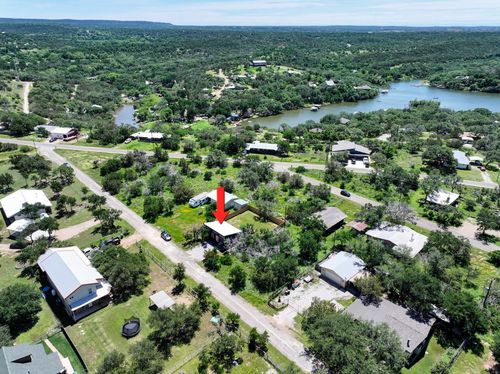 615 Sage St, Burnet, TX, 78611-2085 | Card Image