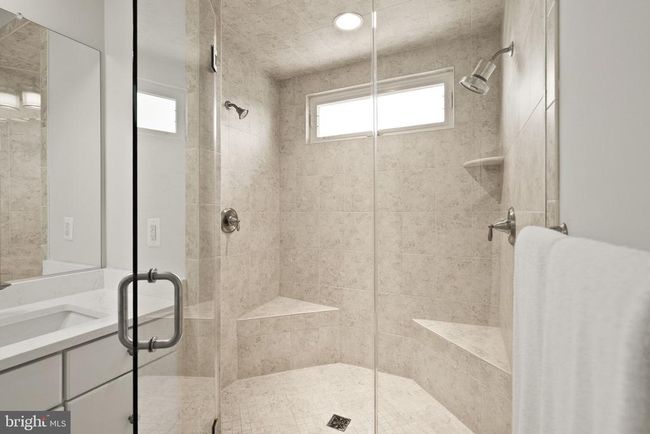 20790 Duxbury Ter, Townhouse with 4 bedrooms, 4 bathrooms and null parking in ASHBURN VA | Image 40