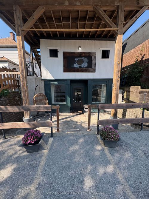 studio-1433 Pelham Street, Pelham, ON, L0S1E0 | Card Image