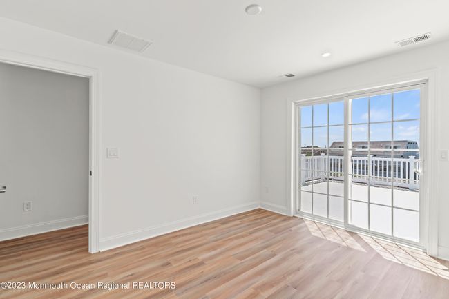 46 Dupont Ave, House other with 5 bedrooms, 4 bathrooms and null parking in Seaside Heights NJ | Image 31