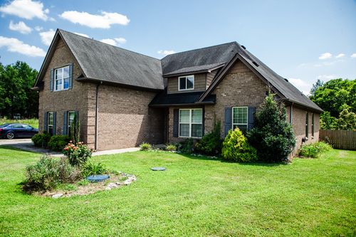 2042 Grandstand Dr, Lascassas, TN, 37085-4358 | Card Image