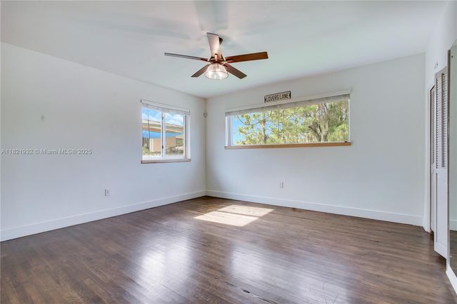 2305 Sw 19 Th Ter, House other with 2 bedrooms, 2 bathrooms and null parking in Miami FL | Image 8