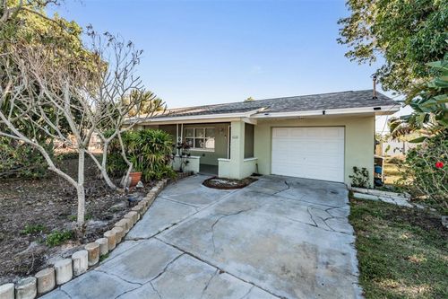 2025 Plaza Dolores, CLEARWATER, FL, 33755-1134 | Card Image