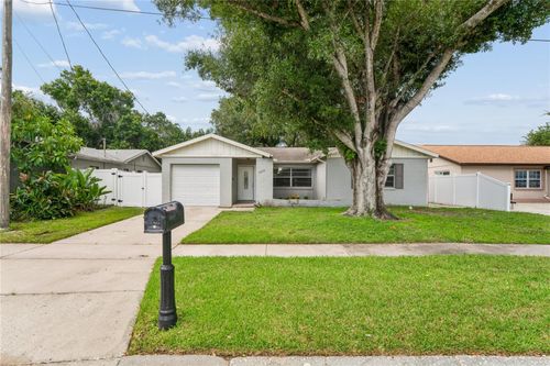 10275 56th St N, PINELLAS PARK, FL, 33782-2716 | Card Image