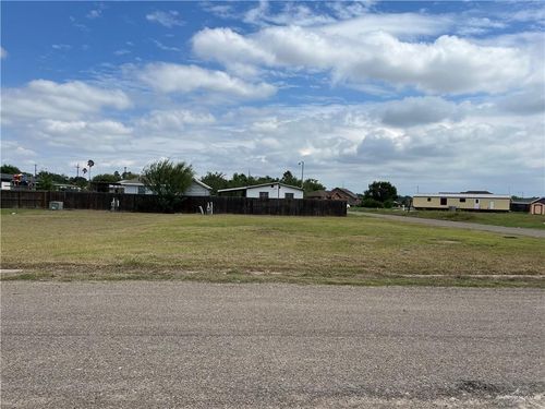 2605 Bronco Dr, Weslaco, TX, 78596 | Card Image