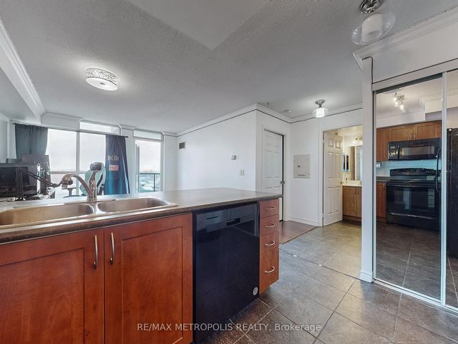 507 - 340 Watson St W, Condo with 1 bedrooms, 1 bathrooms and 1 parking in Whitby ON | Image 15
