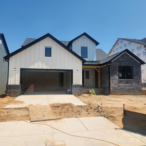 328 Linda Carol Ln, Tega Cay, SC, 29708-7418 | Card Image