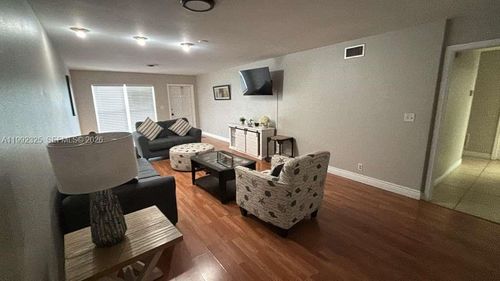 2-1120 Ne 24th Ave, Pompano Beach, FL, 33062-4141 | Card Image