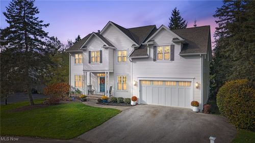 170 Sundew Ln, Chagrin Falls, OH, 44022-4197 | Card Image