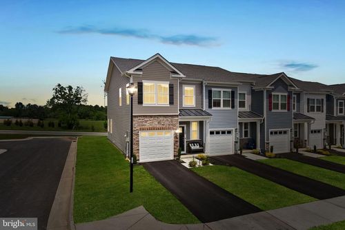 120 Pomo Ln, WINCHESTER, VA, 22602-7945 | Card Image