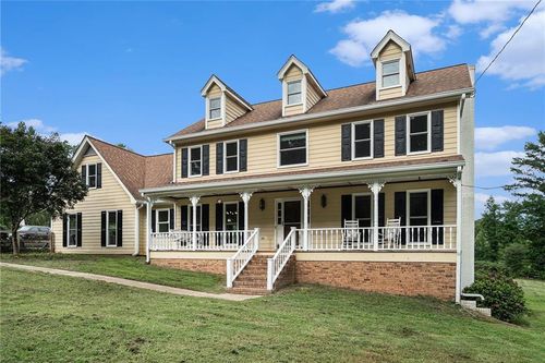 4390 Inns Brook Dr, Snellville, GA, 30039-5665 | Card Image