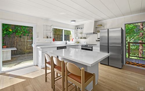 14194 Lovers Ln, Guerneville, CA, 95446-9381 | Card Image