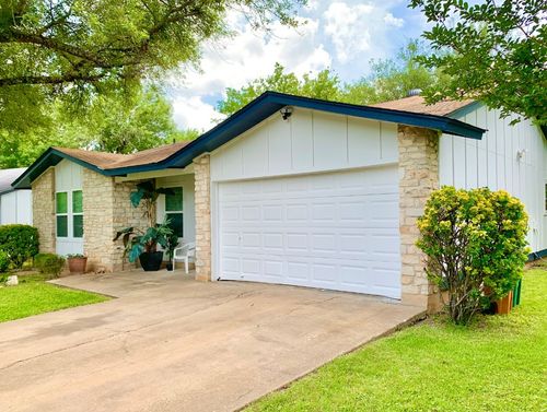 7514 Uray Dr, Austin, TX, 78724-3351 | Card Image
